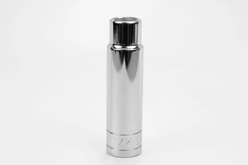 1/2″ 1/2″ Drive 6-Point Deep Chrome Socket