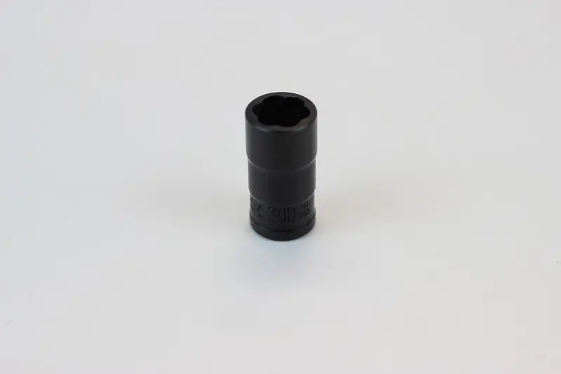 1/4″ Drive TurboSocket: 9mm Hex Socket for Tight Spaces