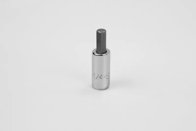 1/4″ Hex Bit – 1/4″ Drive Chrome Socket
