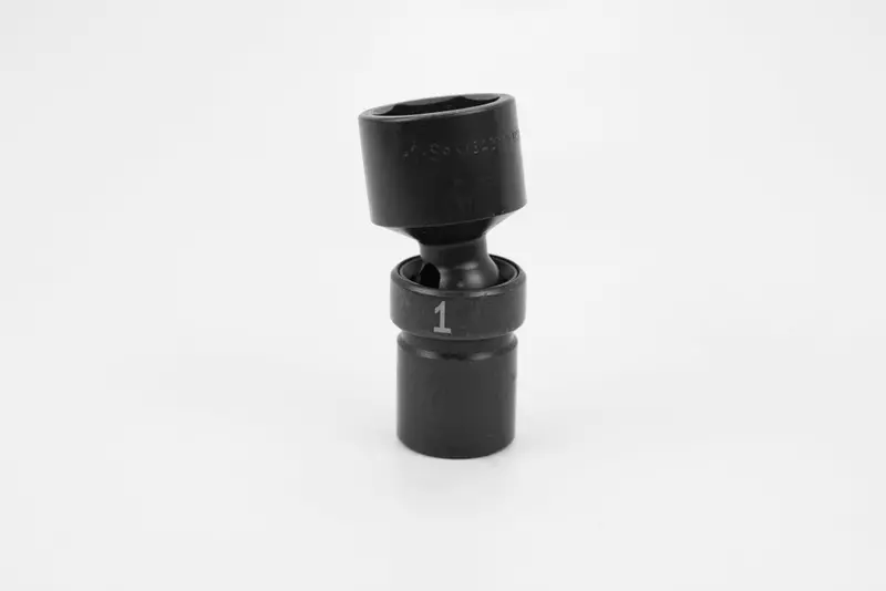 1″ Swivel Impact Socket – 1/2″ Drive, 6-Point Fractional