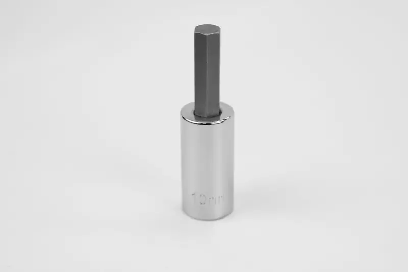 10 mm Hex Chrome Bit Socket – 1/2″ Drive