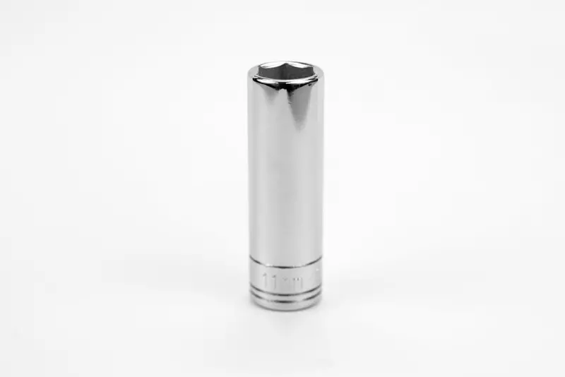 11 mm 1/4″ Drive 6-Point Deep Chrome Socket – Metric Size