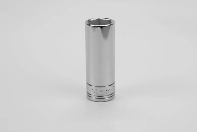 14 mm 1/4″ Drive 6-Point Deep Chrome Socket – Metric Size