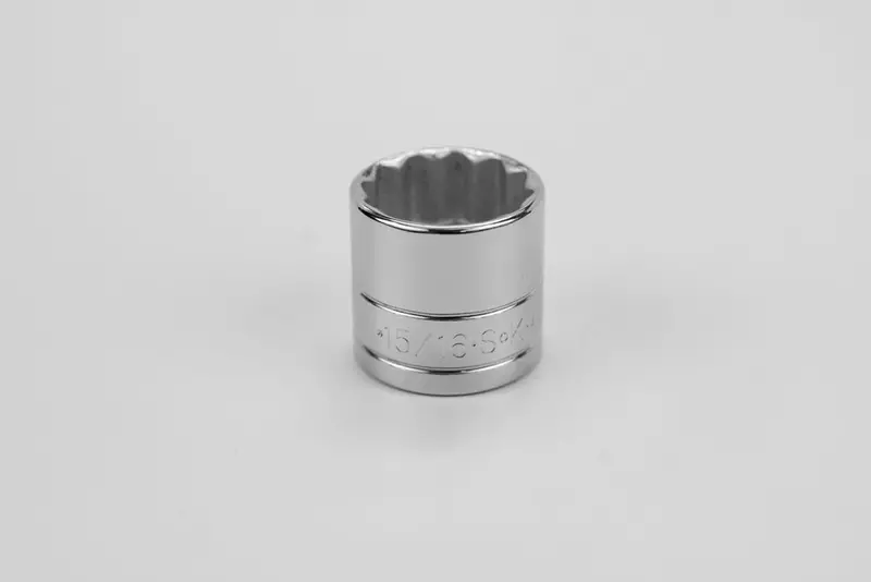 15/16-Inch 3/8-Inch Drive 12-Point Standard Chrome Socket