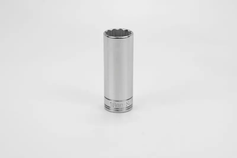 18 mm 3/8″ Drive 12-Point Deep Chrome Socket – Smooth Engagement Metric Tool