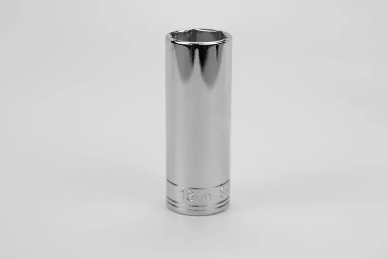 18 mm 3/8″ Drive 6-Point Extra-Deep Chrome Socket – Metric