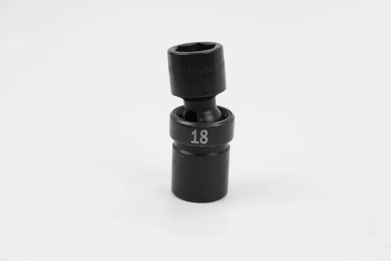 18 mm Swivel Impact Socket – 1/2″ Drive, 6-Point Metric