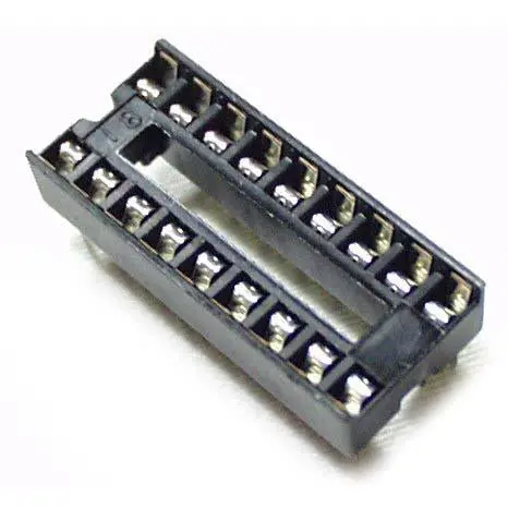 18-Pin Low-Profile Solder-Tail IC Socket – Compact Footprint, Through-Hole Mount