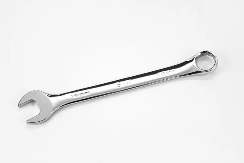 19 mm 12-Point Metric Combination Chrome Wrench – Heavy-Duty Open-End & Box Wrench