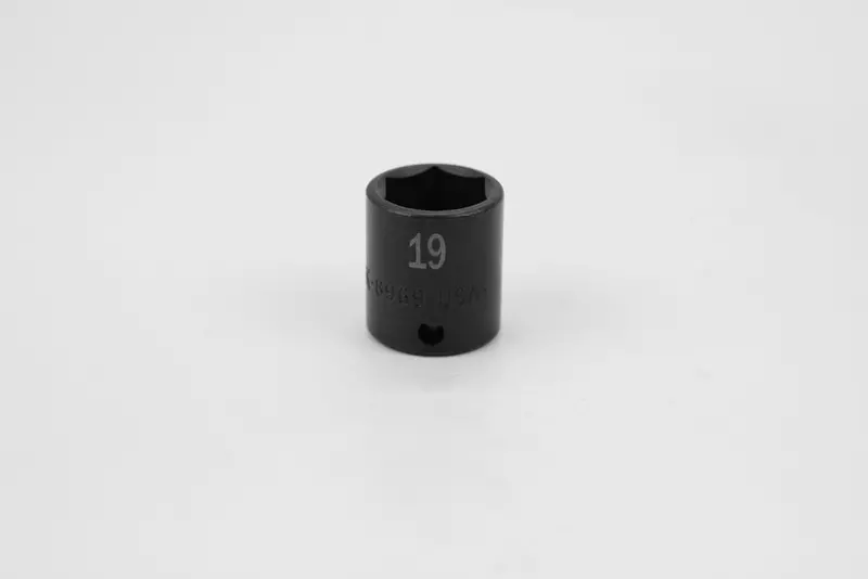 19 mm 3/8-Inch Drive 6-Point Impact Socket – Metric Heavy-Duty Fastening