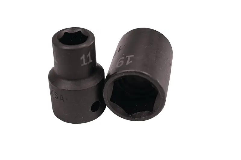 32 mm Standard 6-Point Metric Impact Socket – 1/2″ Drive