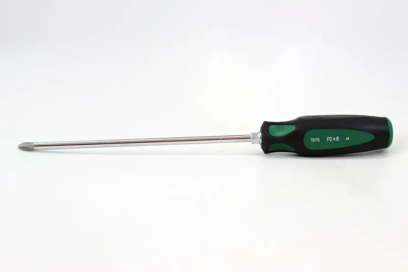 8-Inch P2 Phillips Screwdriver with CushionGrip Handle