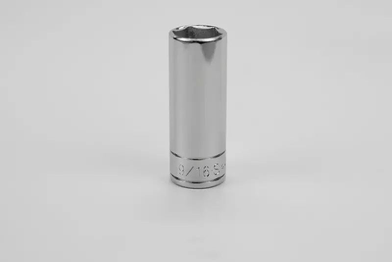 9/16″ 1/4″ Drive 6-Point Deep Chrome Socket