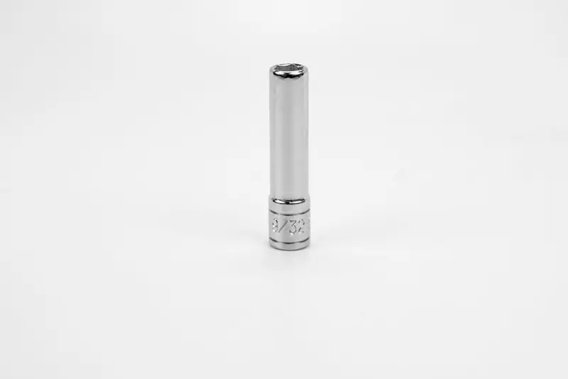 9/32″ 1/4″ Drive 6-Point Deep Chrome Socket