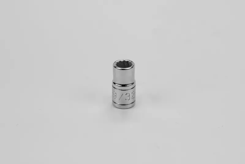 9/32″ 12-Point Fractional Chrome Socket – 1/4″ Drive