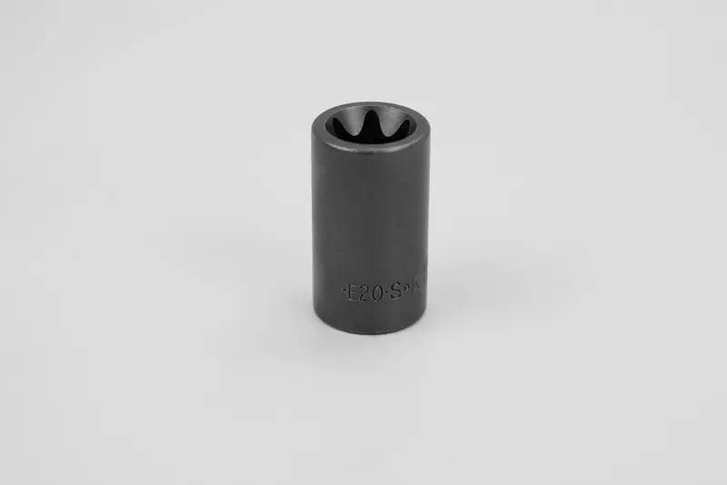 E20 Female Torx Socket – 1/2″ Drive