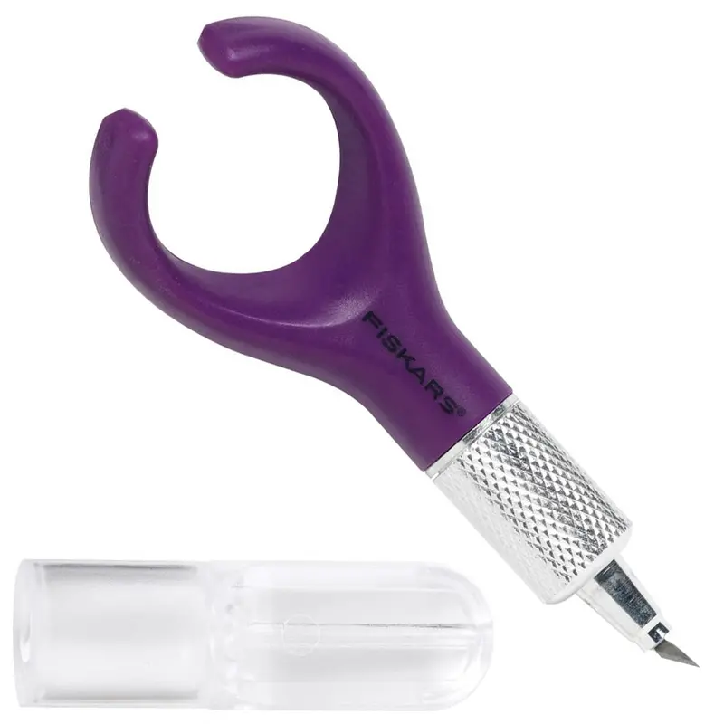 Fiskars Fingertip Swivel Utility Knife – Ergonomic, Precision-Cut Blade for Detailed Crafting