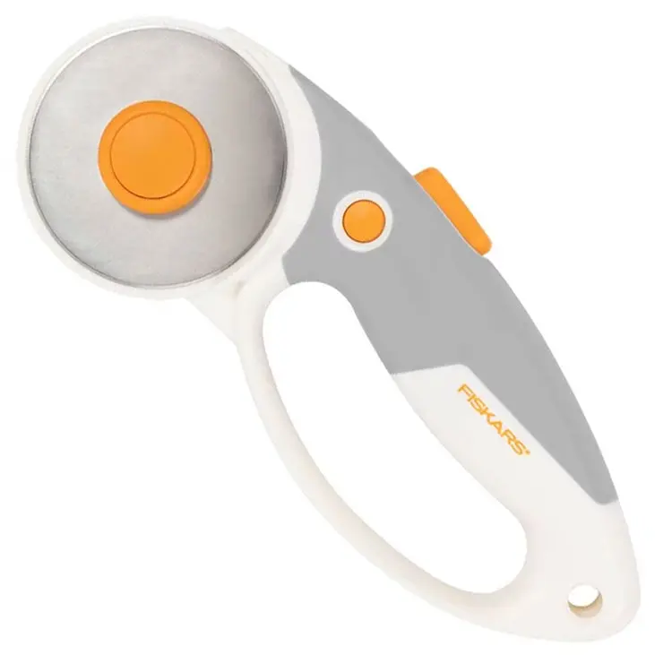 Fiskars Rotary Cutter – 60mm Titanium-Coated Blade for Precision Fabric Cutting