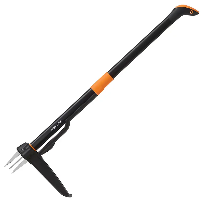 Fiskars Stand-Up Weed Puller – 4-Claw Lever System for Effortless Root Removal