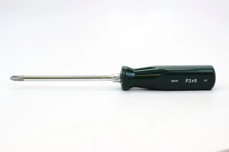 P3 × 6″ SureGrip Phillips Screwdriver for Medium-Torque Fastening