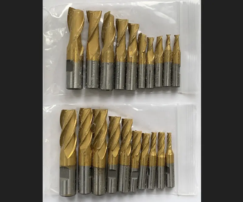 Rodman M2 Titanium-Coated 2-Flute and 4-Flute End Mill Set (20-Piece)