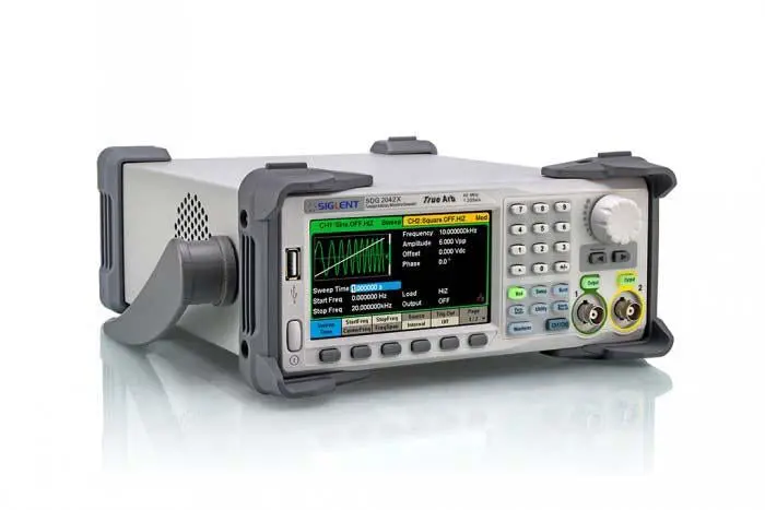 Siglent SDG2082X 80 MHz Arbitrary Waveform Generator